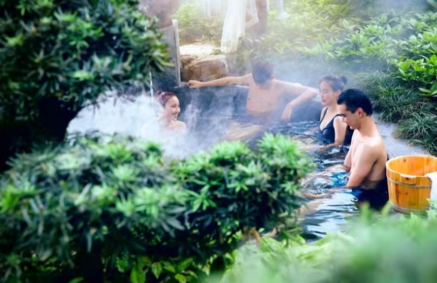 杭州有哪个酒店适合夏天度假,在杭州住哪个酒店便宜