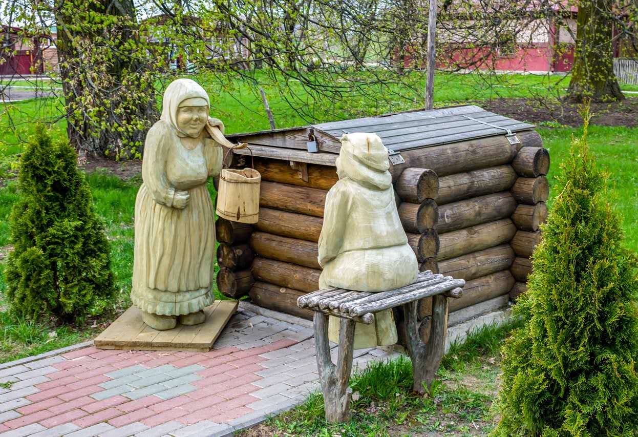 倒立空间体验馆潮玩体验,爱丽小屋法式玫瑰