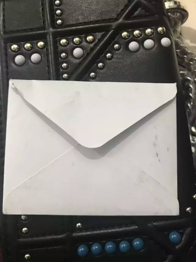 亲戚送假包,送假包容易被发现吗