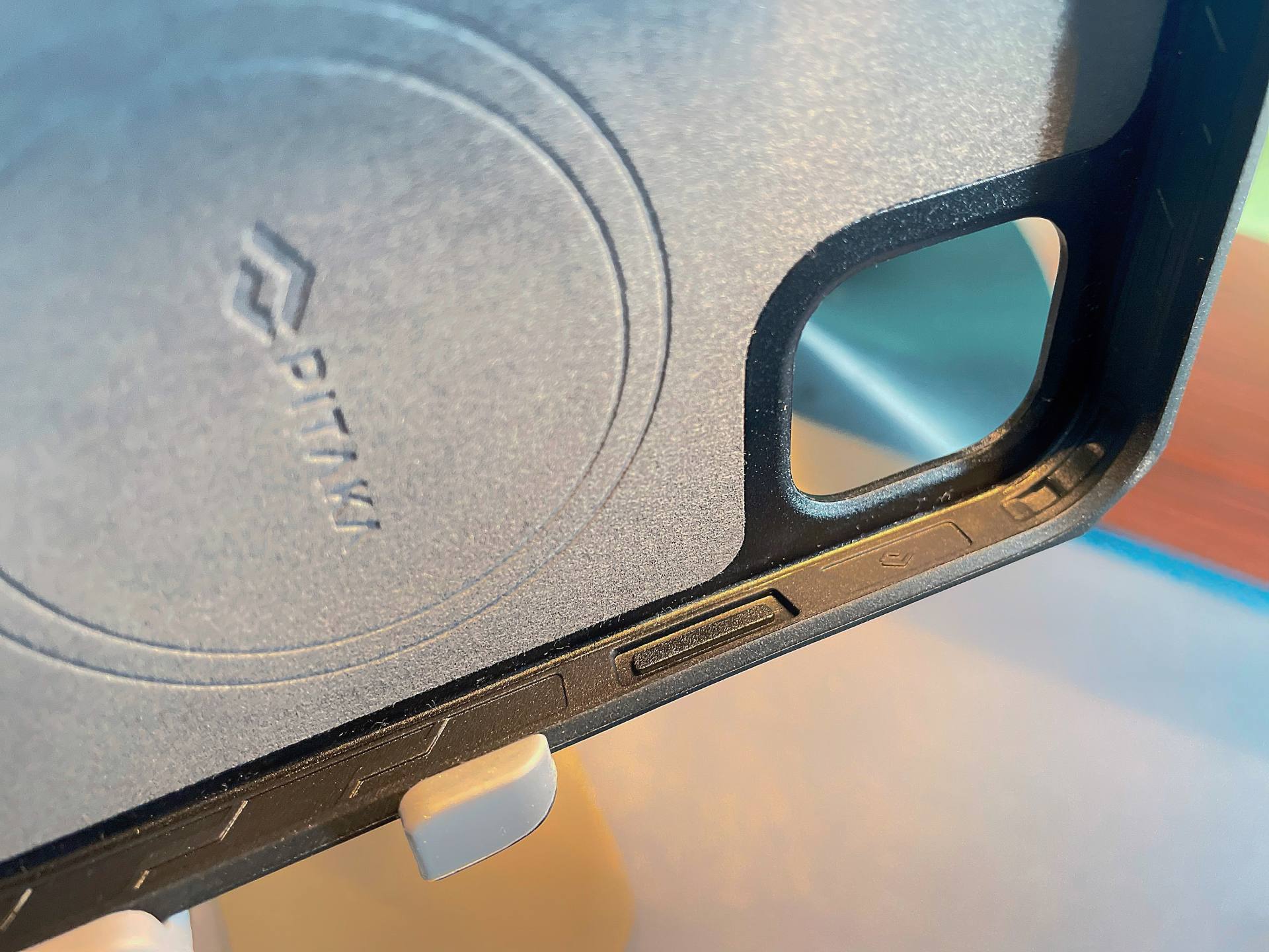 pitaka一般什么时候出新手机壳,pitaka新款全包手机壳