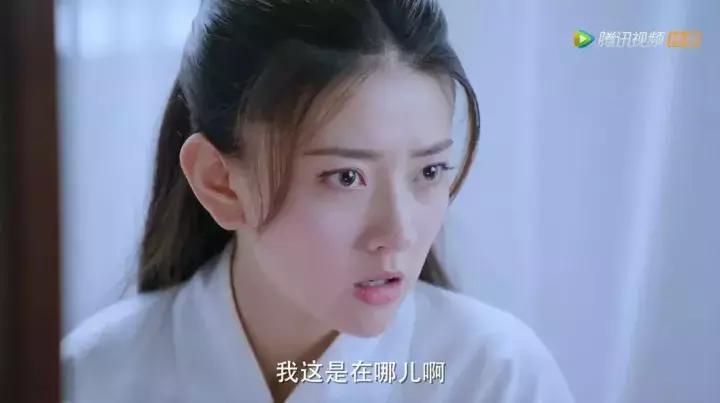 好羞耻！我熬夜刷完了一部主角不停接吻的无脑雷剧