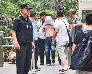 在机场被搜出毒品,假如包里被人放了毒品