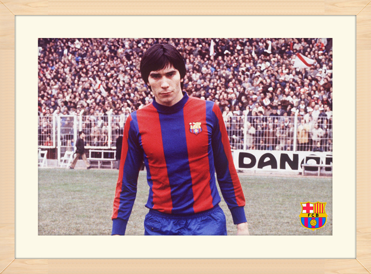 足坛名帅年轻时照片,2021足坛老球员的照片