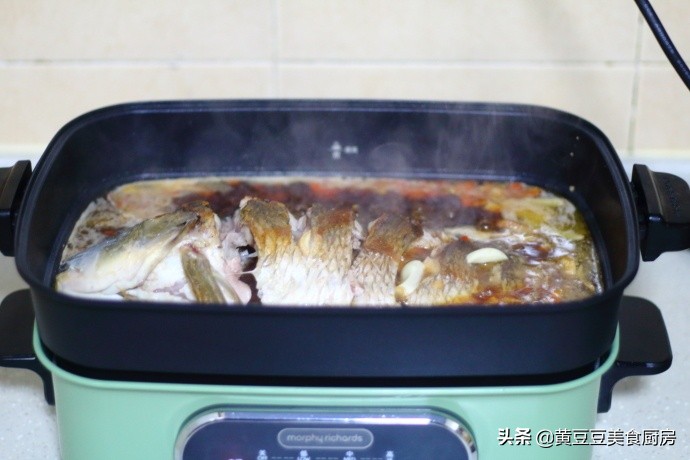 大厨教你剁椒鱼的做法,大厨剁椒鱼头家常做法