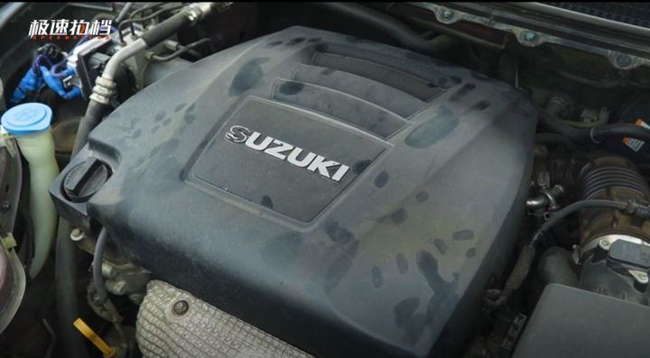 其实铃木旗下也有很多经典车型,铃木十大经典车型