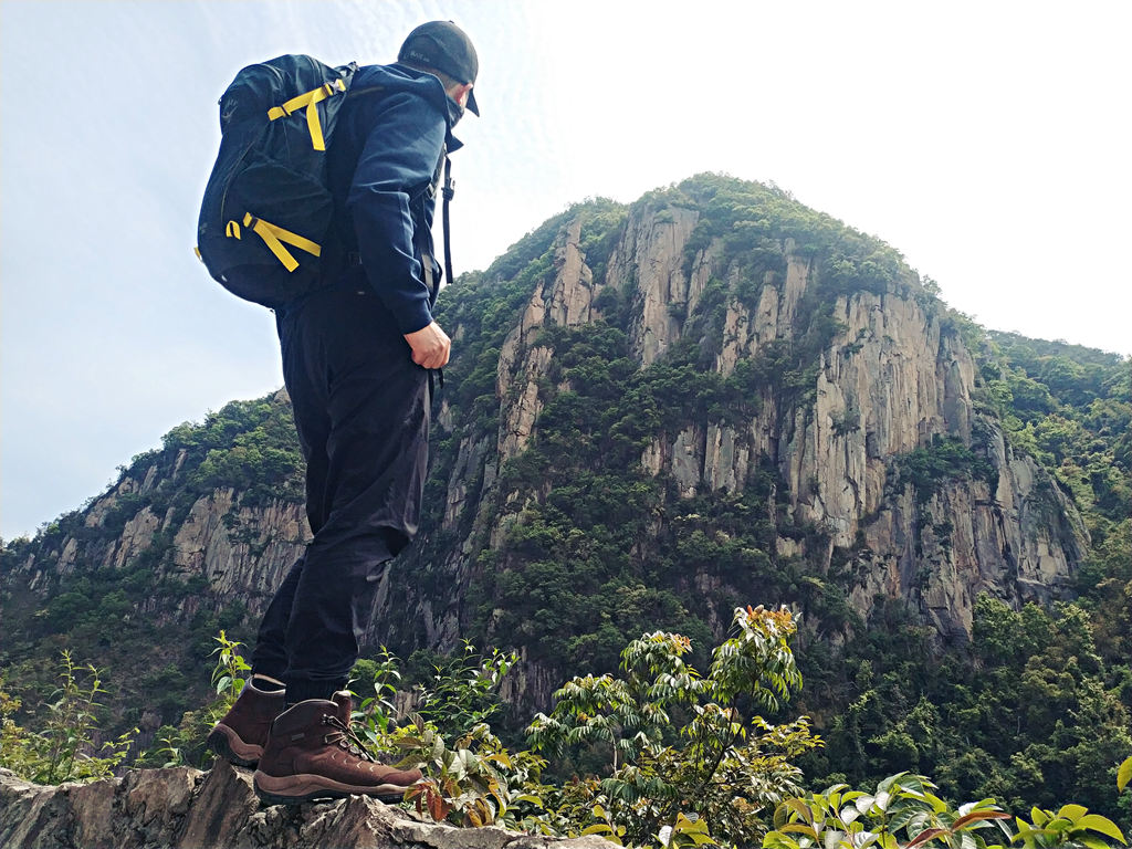 遨游仕l1登山鞋,bounce遨游仕t1b登山鞋户外测评