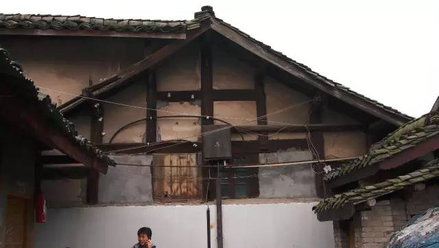 阆中花间堂阆苑特点,与其在城市蜗居不如在乡村建房