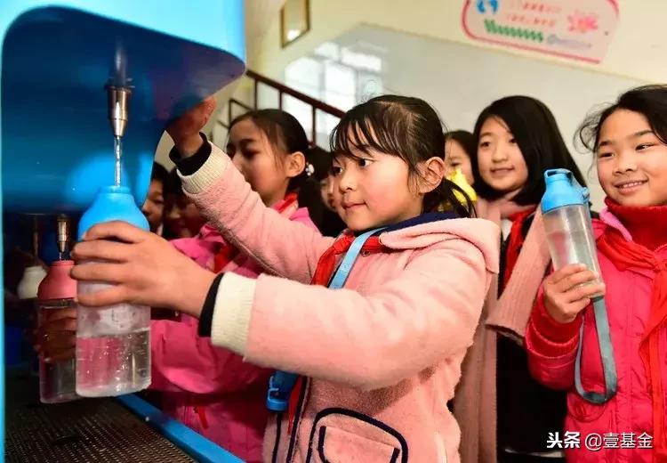 40年的一块钱现在值多少,60年代一元钱能干什么