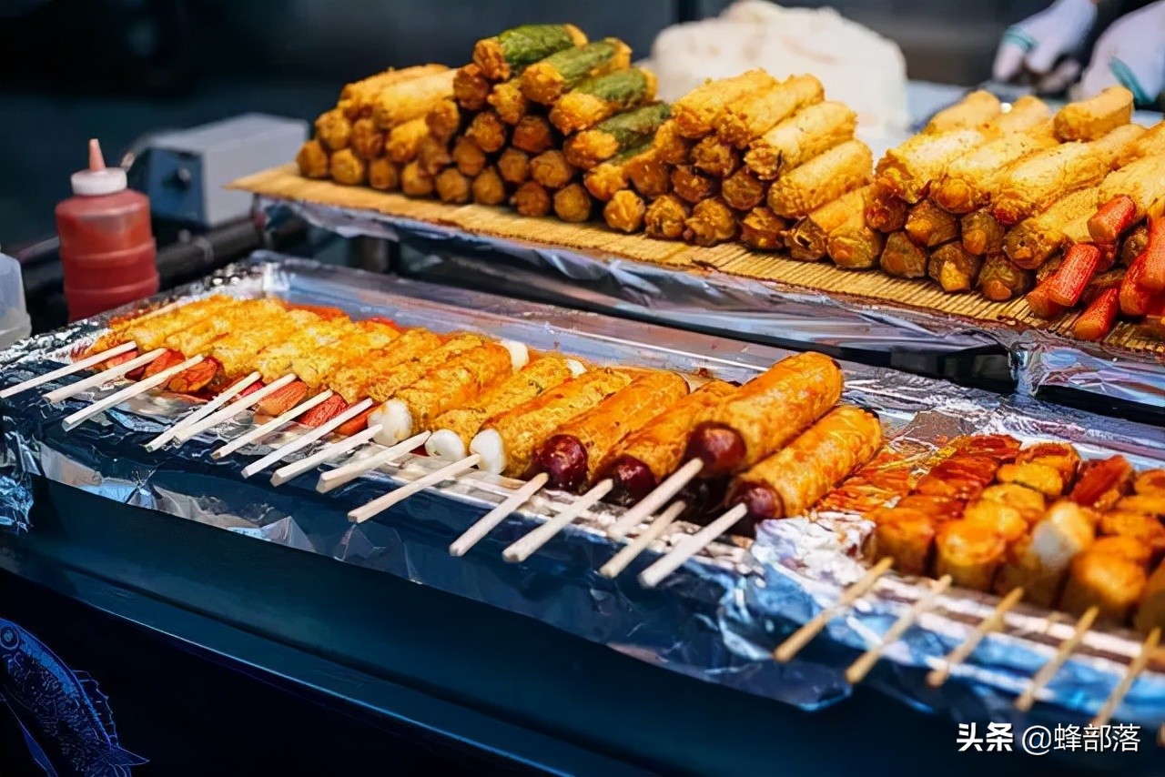 菜场卖菜的小摊贩挣钱吗,下乡卖菜卖水果卖600能挣多少