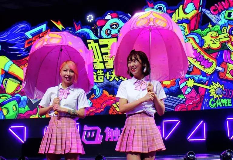 二次元一年挣1001亿,二次元收入多少钱