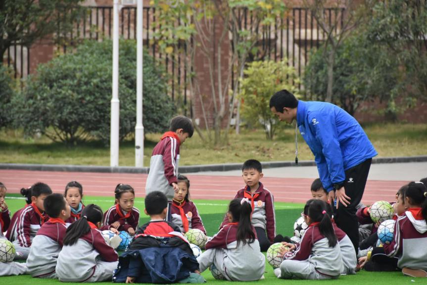 成都天府新区六小学校,成都天府新区小学校内兴趣课
