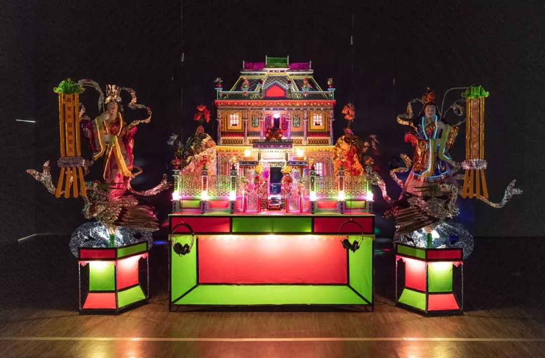 中国人烧给死人的纸扎，登上巴黎设计周，还被法国的博物馆收藏？