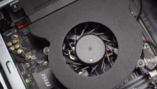 电脑开机显示无法正常启动电脑,吹风机吹过电脑之后电脑不能开机