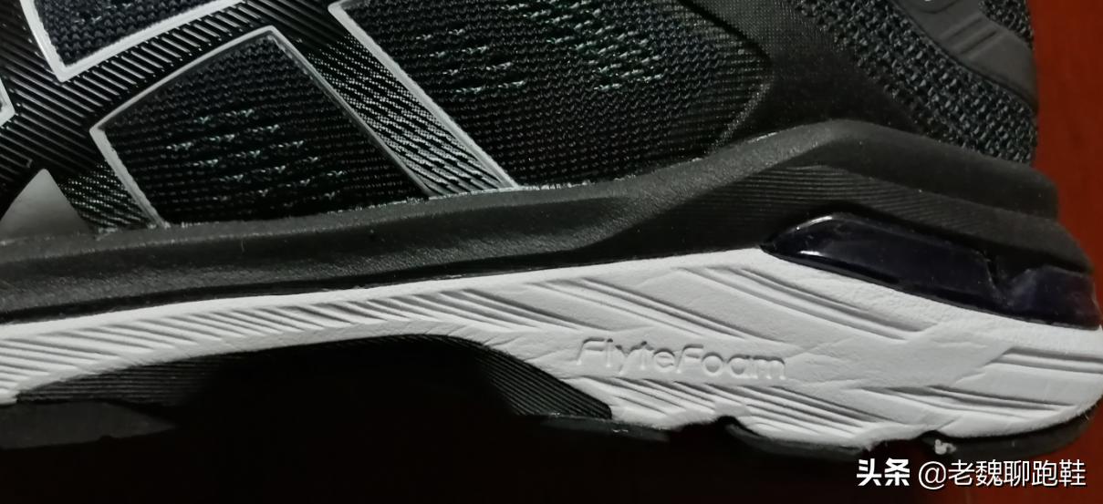 浠庨樋杩揪鏂埌moncler,闃胯开杈炬柉鍜屼簹鐟熷＋璺戞