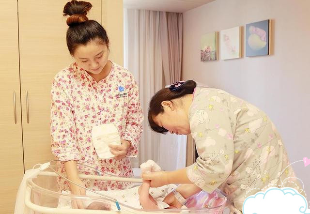 用湿巾给宝宝擦屁股可以么,为什么不能用湿巾给宝宝擦屁股