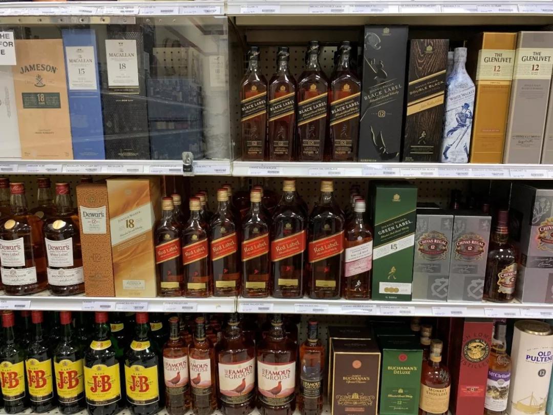 世界经典鸡尾酒大全珍藏版,鸡尾酒入门篇最常用的六款基酒