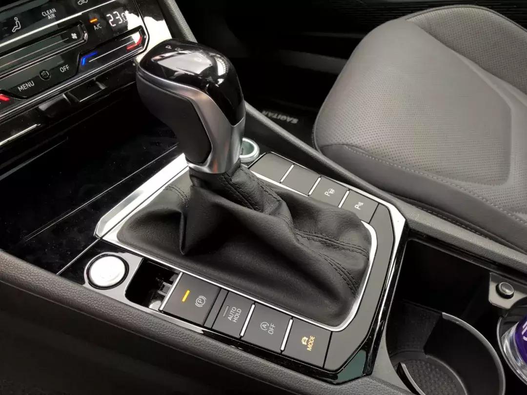 全新一代速腾280tsi自动豪华版,全新一代速腾280tsi自动超越版