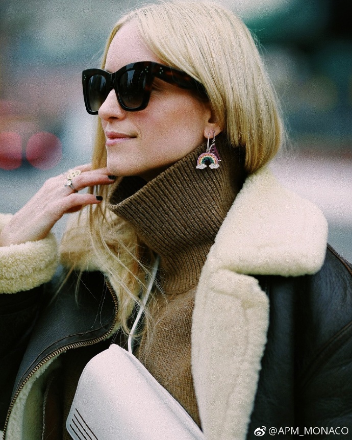 apm轻奢手链,apm轻奢首饰