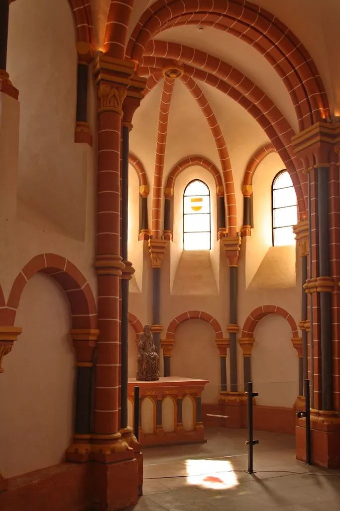 放在地图上很难找到的10个国家,地图上小到看不见的地区