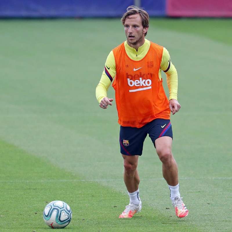 “梅吹”群主迎来300场里程，无愧巴萨后“梦三”时代最佳引援