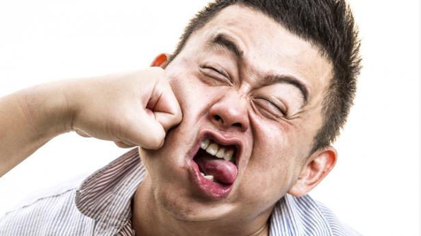 提高台风舞台表现力,装腔作势提高士气