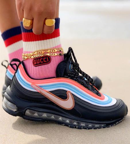 袜子休闲又时尚,好看又好穿的袜子技巧