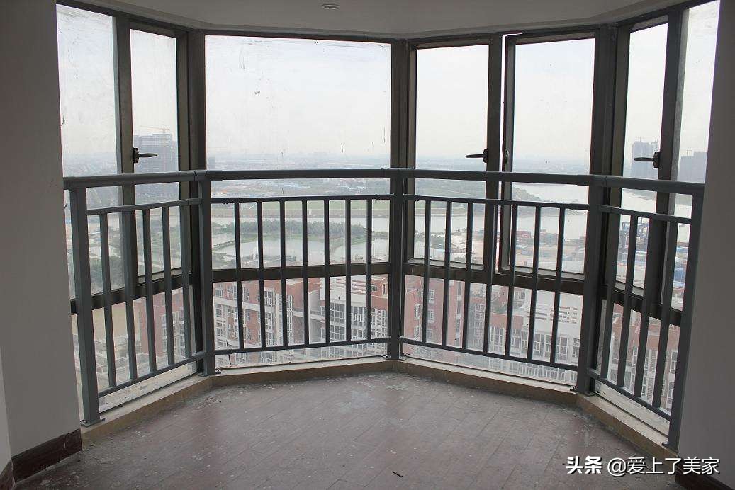 阳台铝合金护栏要不要拆除?怪自己当初不懂