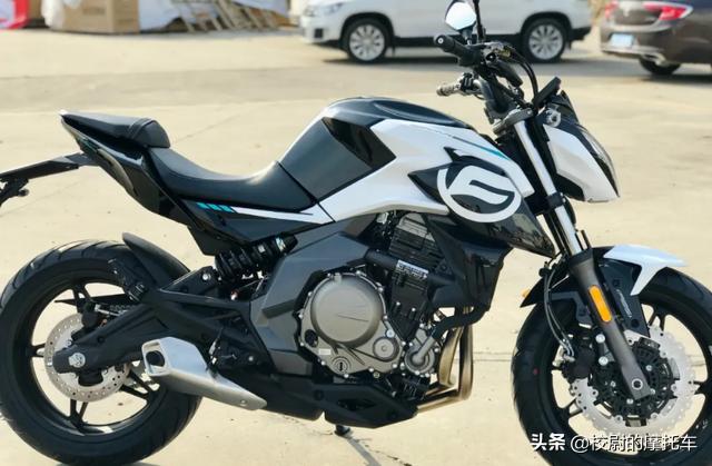 新款春风650nk车展,2012年春风650nk值多少钱