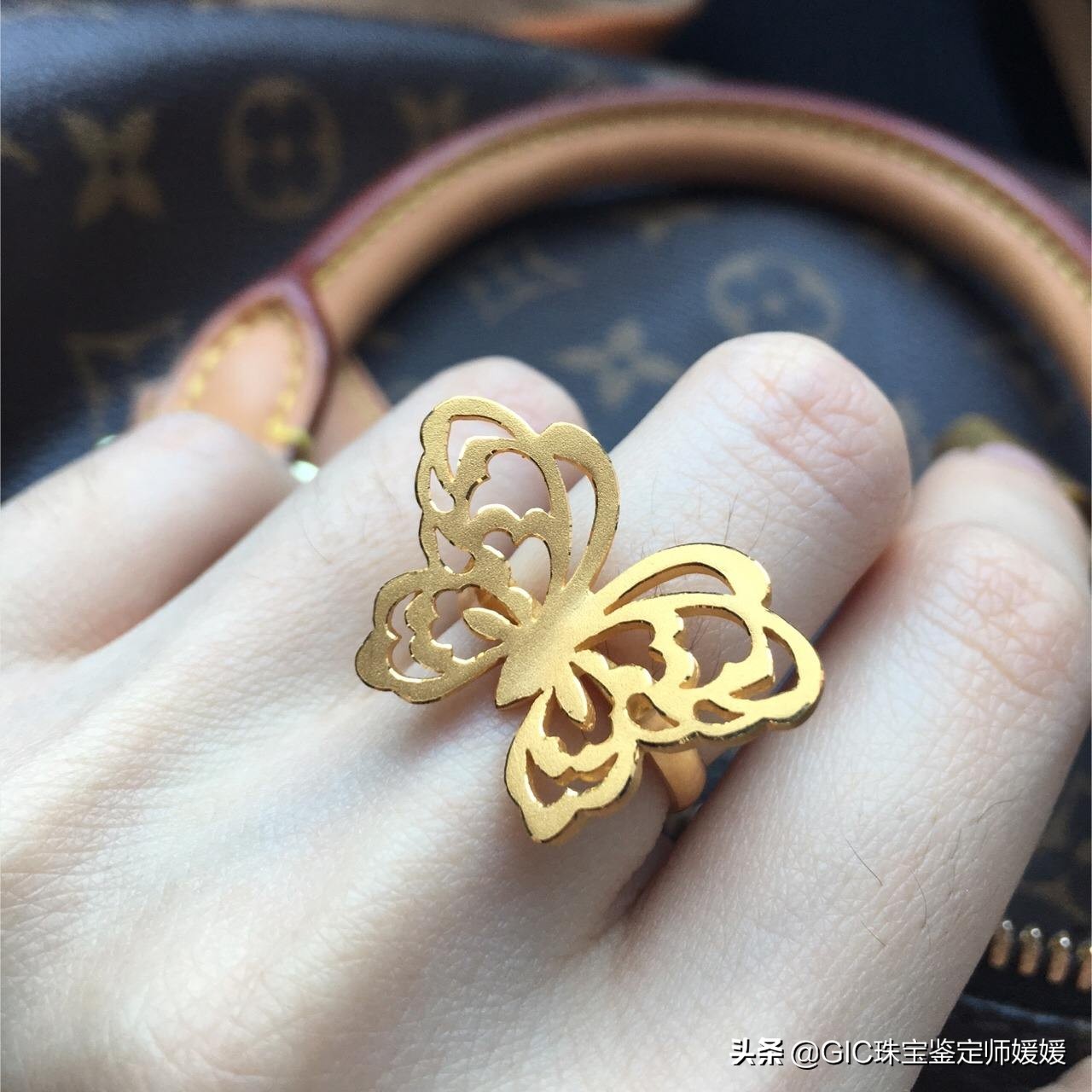 黄金戒指变形了自己在家怎么弄,黄金戒指变形了