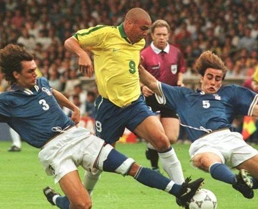 足坛双人组合,世界足坛最佳10对搭档