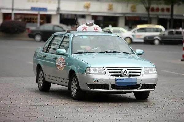 大众出租车最省油的车型,大众出租车和日系车哪个省油