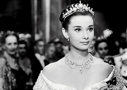 中式婚礼好看的妆容发饰,婚礼上最好看的发饰