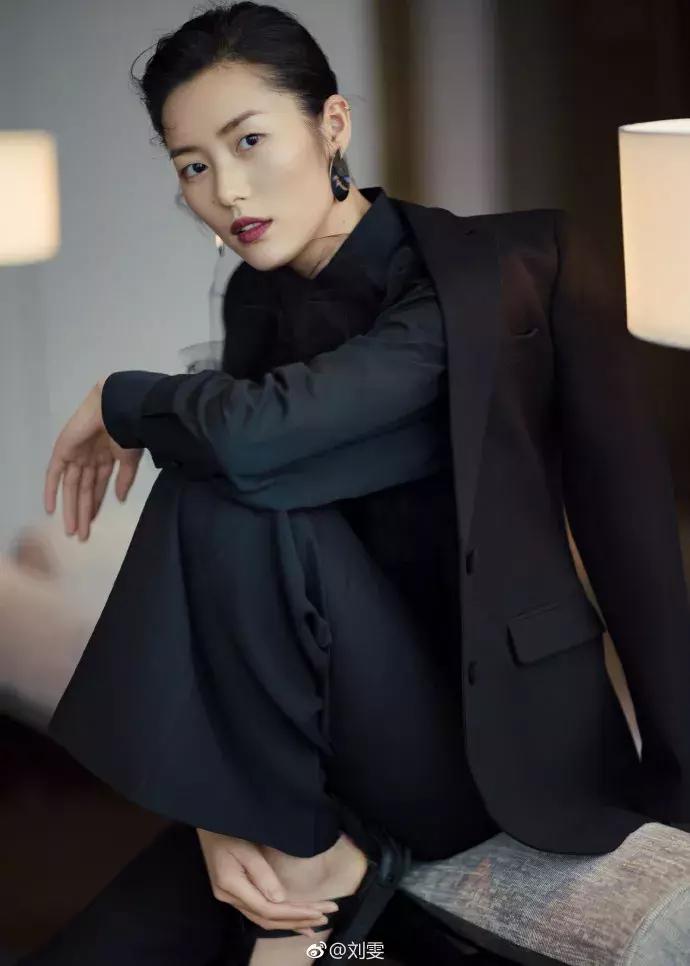 金晨和张歆艺熟吗,金晨晒多张合影为张歆艺庆生