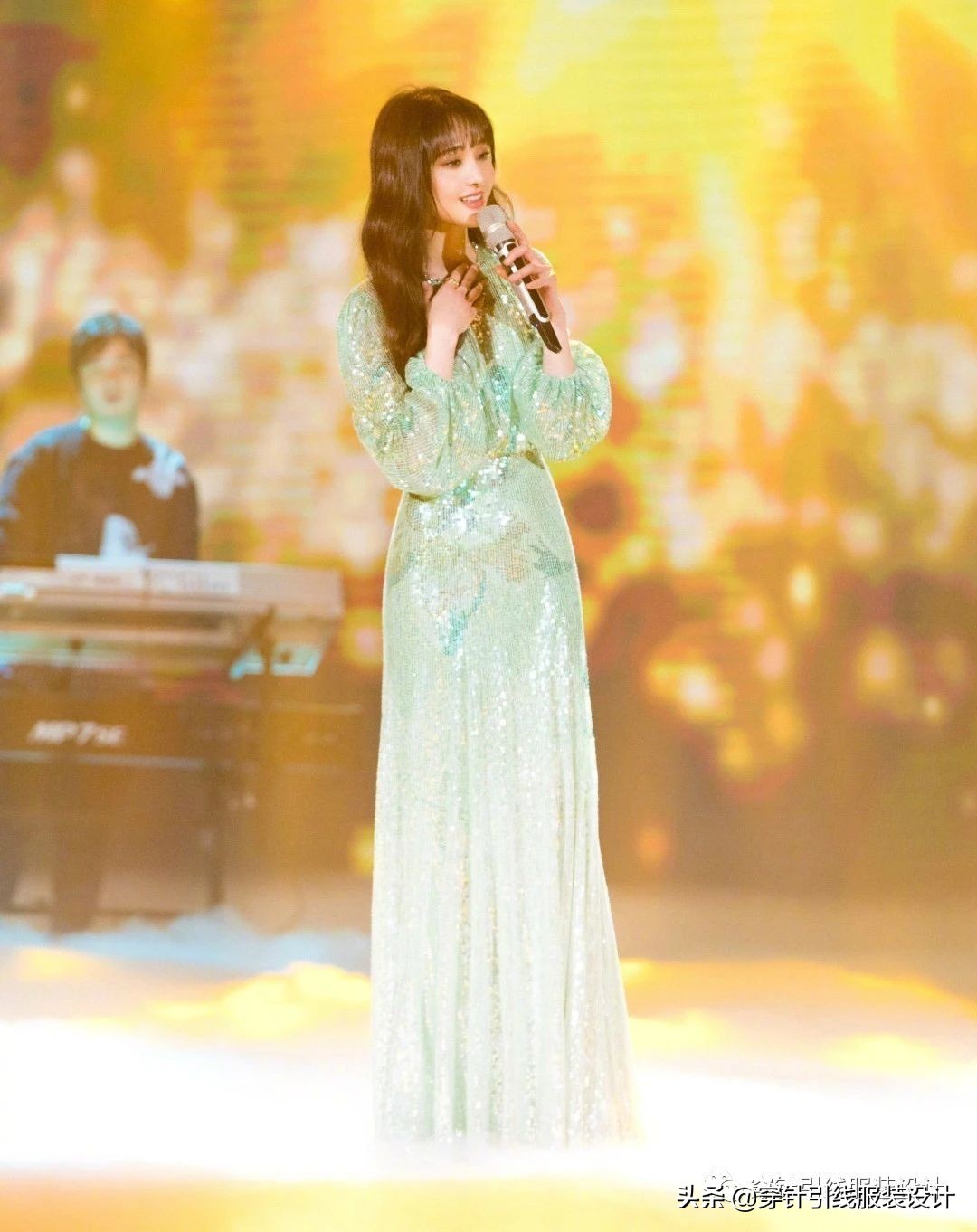 橄榄绿配色牛油果绿,薄荷绿今年超流行显白