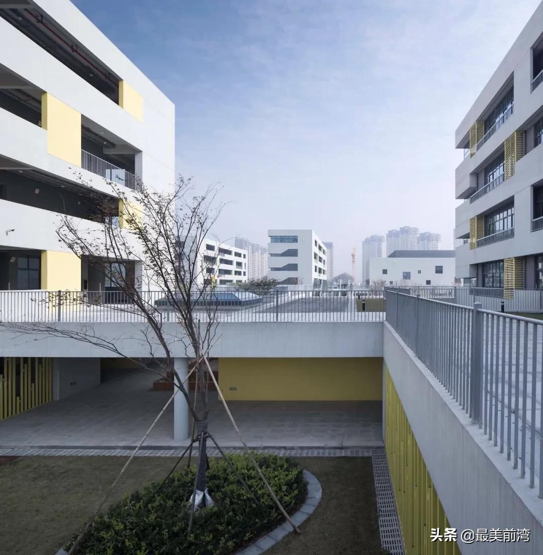 杭州湾滨海小学简介,杭州湾滨海小学照片