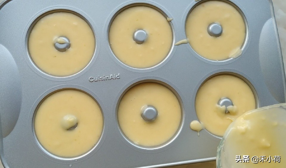 制作懒人快手枣碎小蛋糕,超完美快手戚风蛋糕6寸的做法