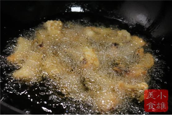 砂锅清汤煮草鱼,草鱼一锅炖