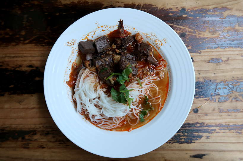 泰国旅游必吃的泰国特色美食介绍,在泰国美食推荐攻略