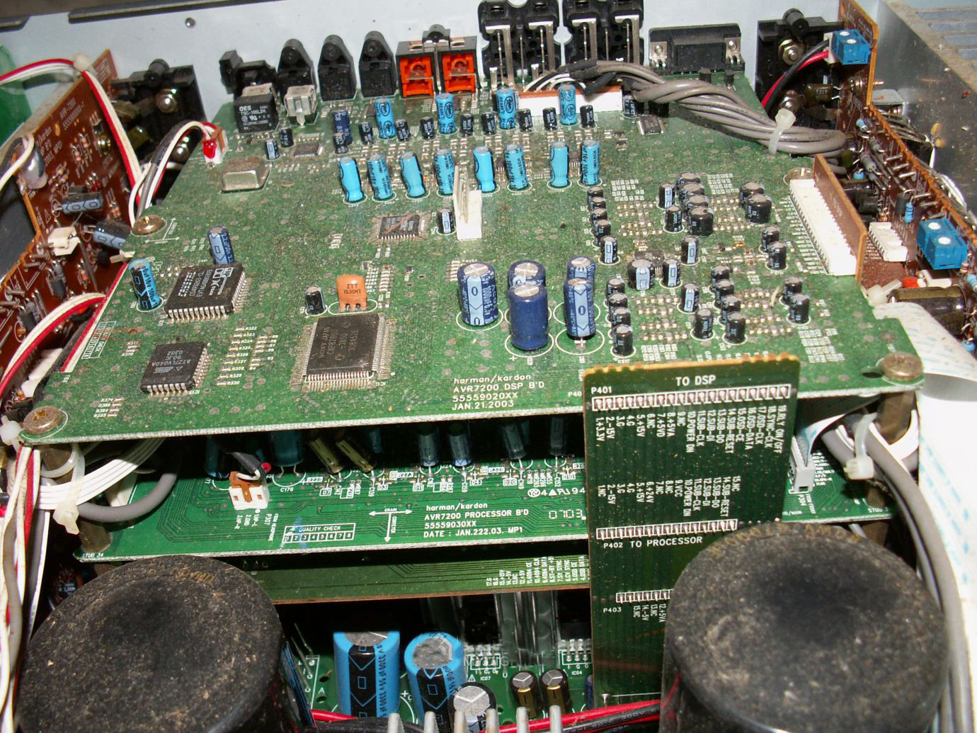 维修一台60多斤的高端影音环绕功放