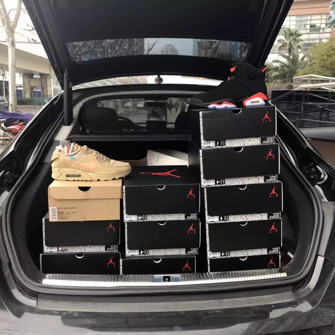 大学生如何做一个鞋贩子,第一次当鞋贩子挣钱吗