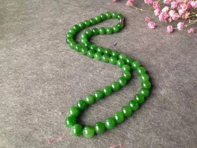 和田糖玉碧玉墨玉哪个值钱,啥样的翠青和田玉有收藏价值