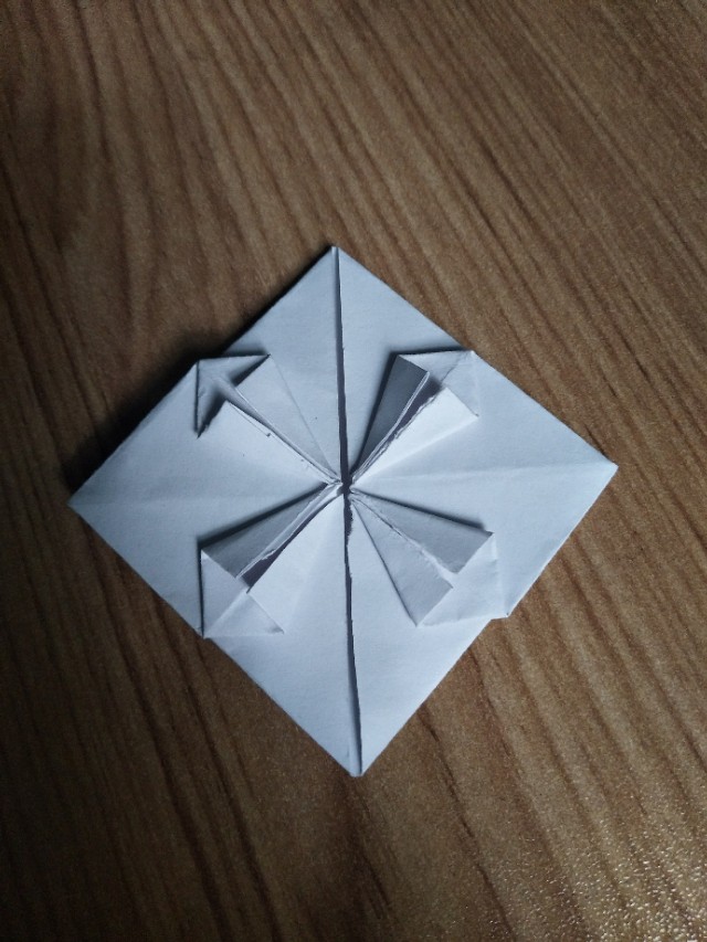 简单漂亮的折纸爱心装饰品,儿童简单折纸小视频爱心