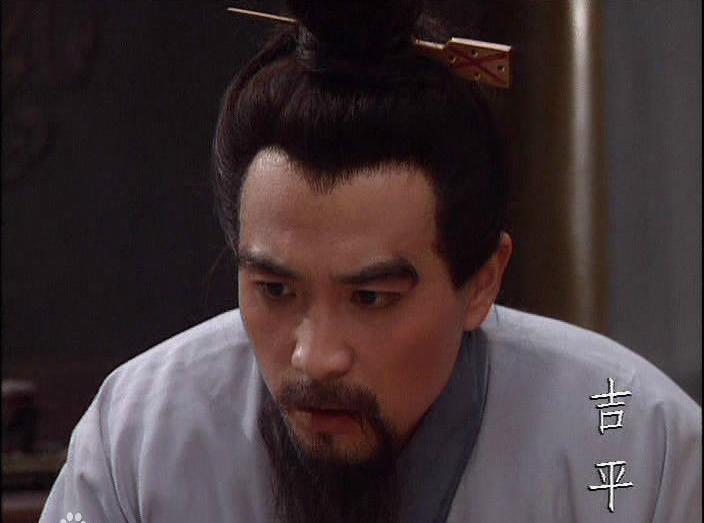 三国演义潘凤人物志,老版三国演义华雄斩潘凤