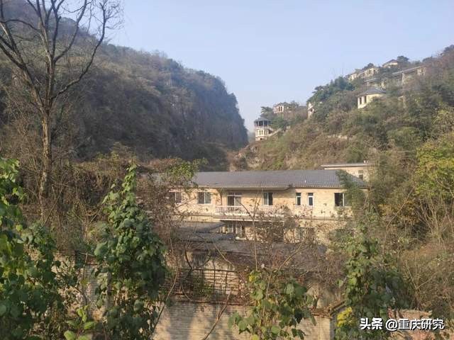 探秘荒废的城堡,探秘废弃堡垒