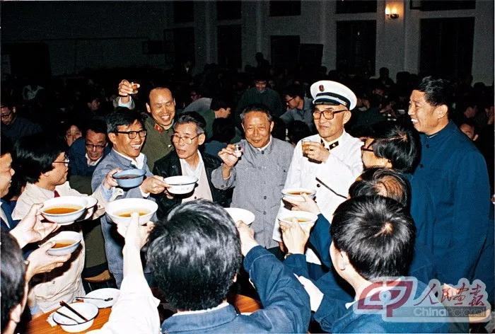 他的名字和他从事的工作，都是中国最高机密！