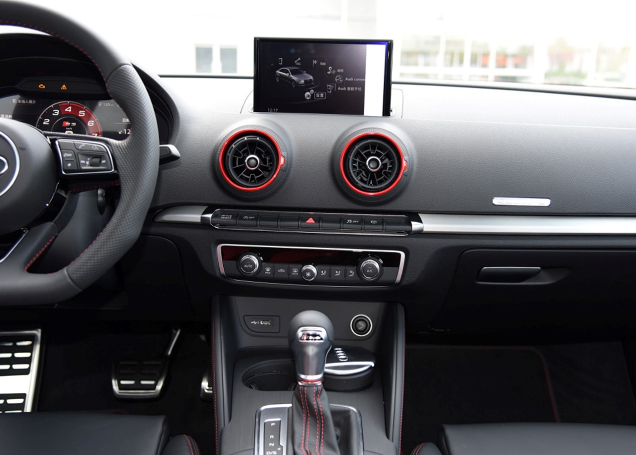 全新奥迪a3超燃,奥迪a3高端大气动力强劲值得推荐