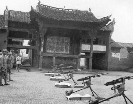 哈奇开斯重机枪和九二式重机枪,哈奇开斯1914式重机枪实弹射击