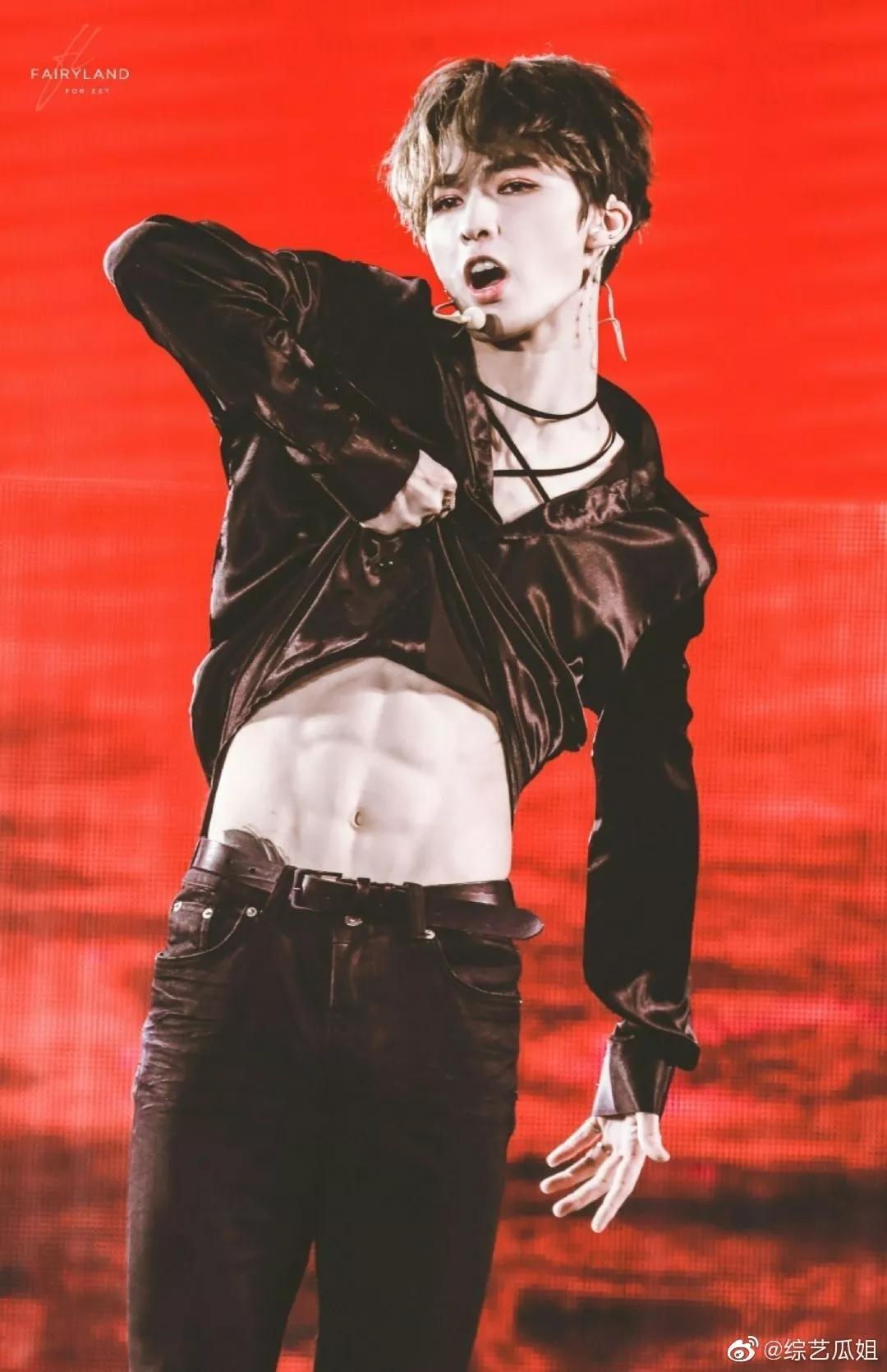 李现有没有腹肌,李现的真腹肌