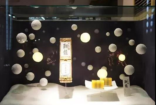 国外烘焙店橱窗设计,橱窗式烘焙店