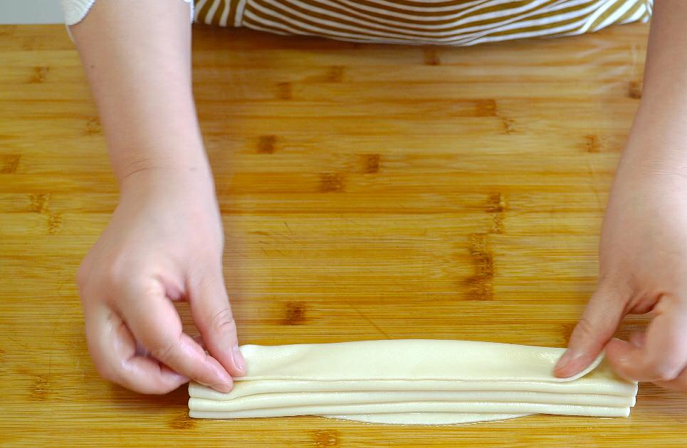 家常油饼怎么做酥脆松软有层次,油饼怎么做才能又酥又软皮子不硬